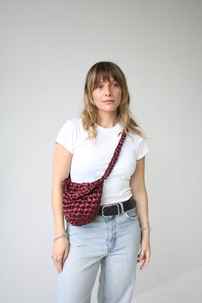 Hive Crossbody with short strap on petite