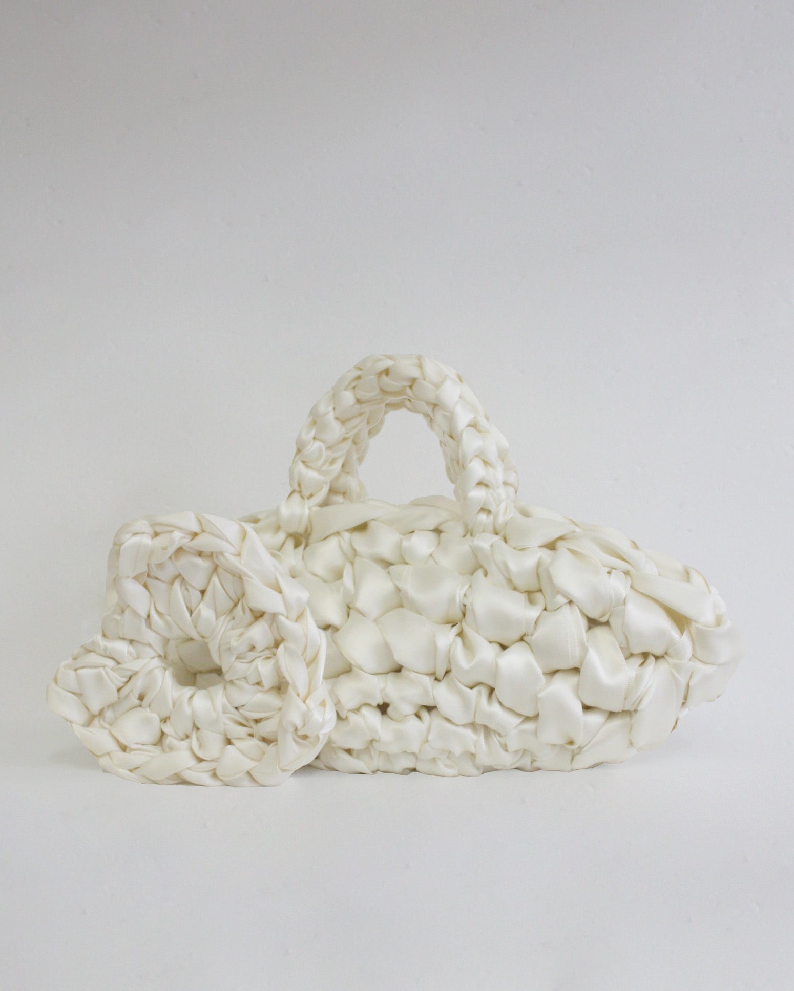 The Bridal Gift Set in Ivory - Nest Bag & HeartAQ Hair Accessory